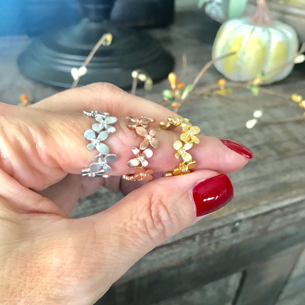 3 (Yellow, White, Rose Gold) Rings